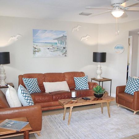 Naples Park Oasis - Cozy Two Bedroom Apartment Luaran gambar