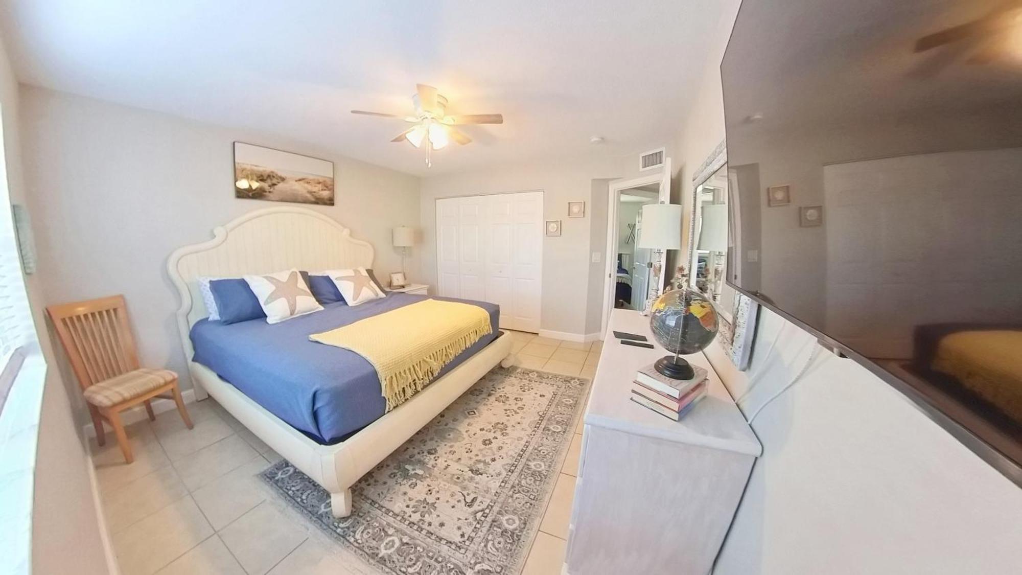 Naples Park Oasis - Cozy Two Bedroom Apartment Luaran gambar
