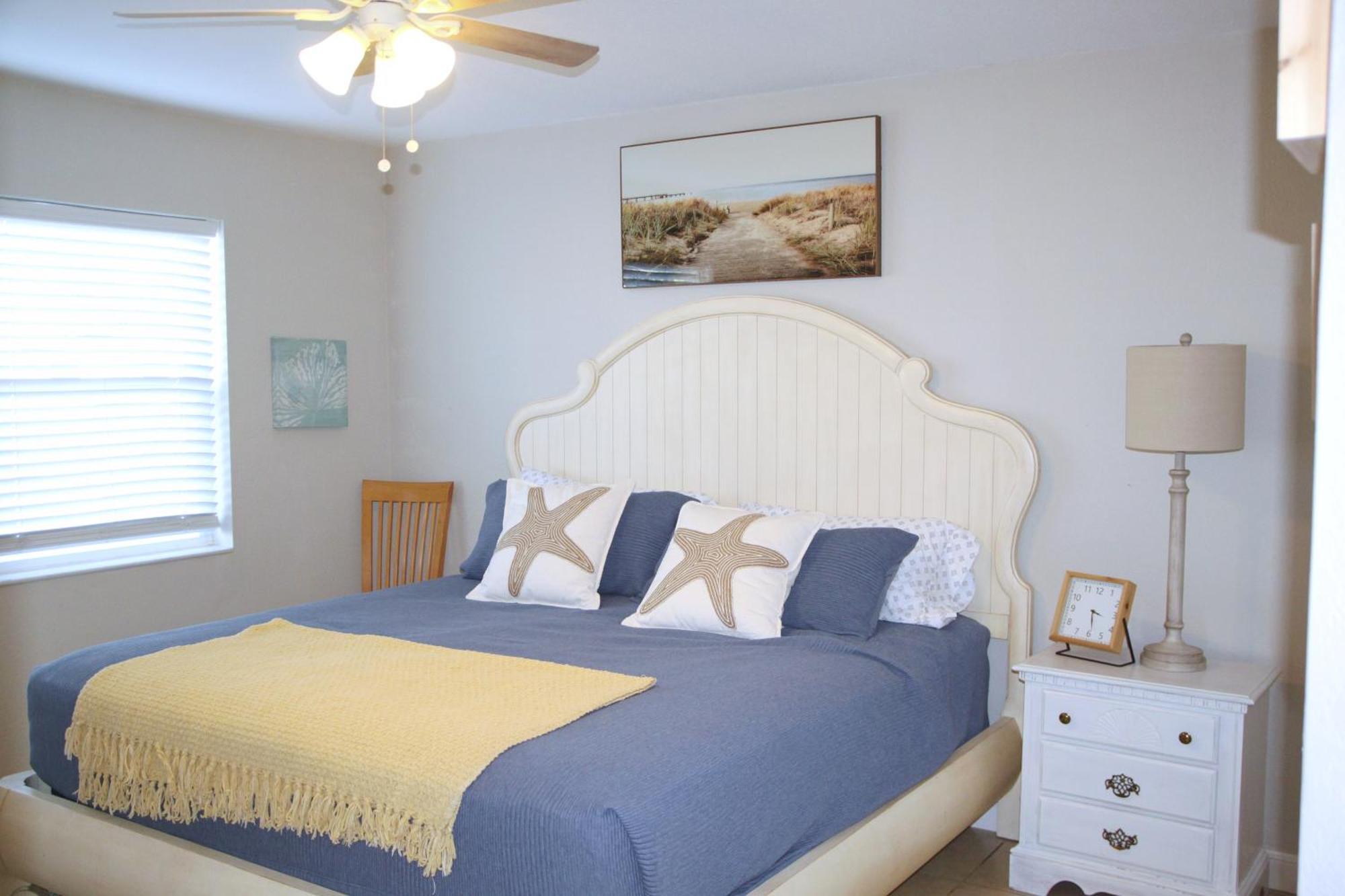 Naples Park Oasis - Cozy Two Bedroom Apartment Luaran gambar